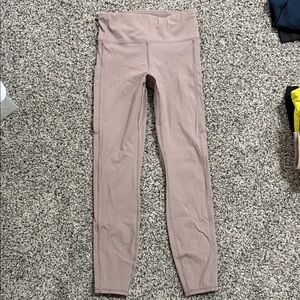 Vuori Women's Leggings in Taupe